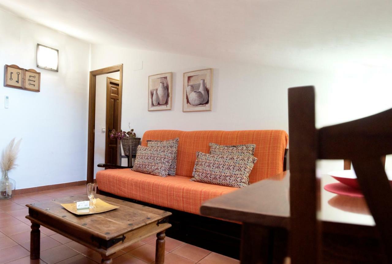 Apartamento 2 4/6 Pax Casa Rural El Sauce. A 2,5 Km De Cuenca Capital Nohales المظهر الخارجي الصورة