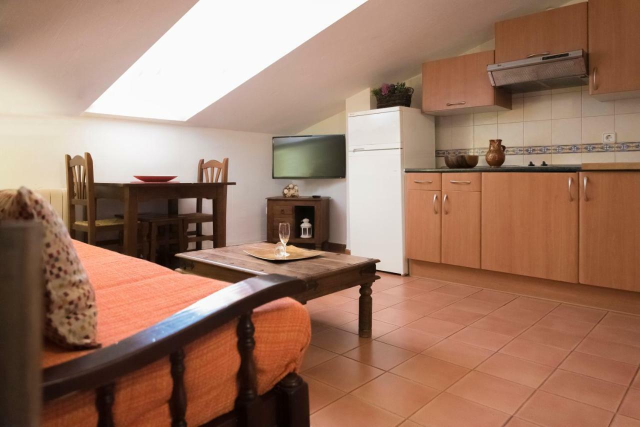 Apartamento 2 4/6 Pax Casa Rural El Sauce. A 2,5 Km De Cuenca Capital Nohales المظهر الخارجي الصورة