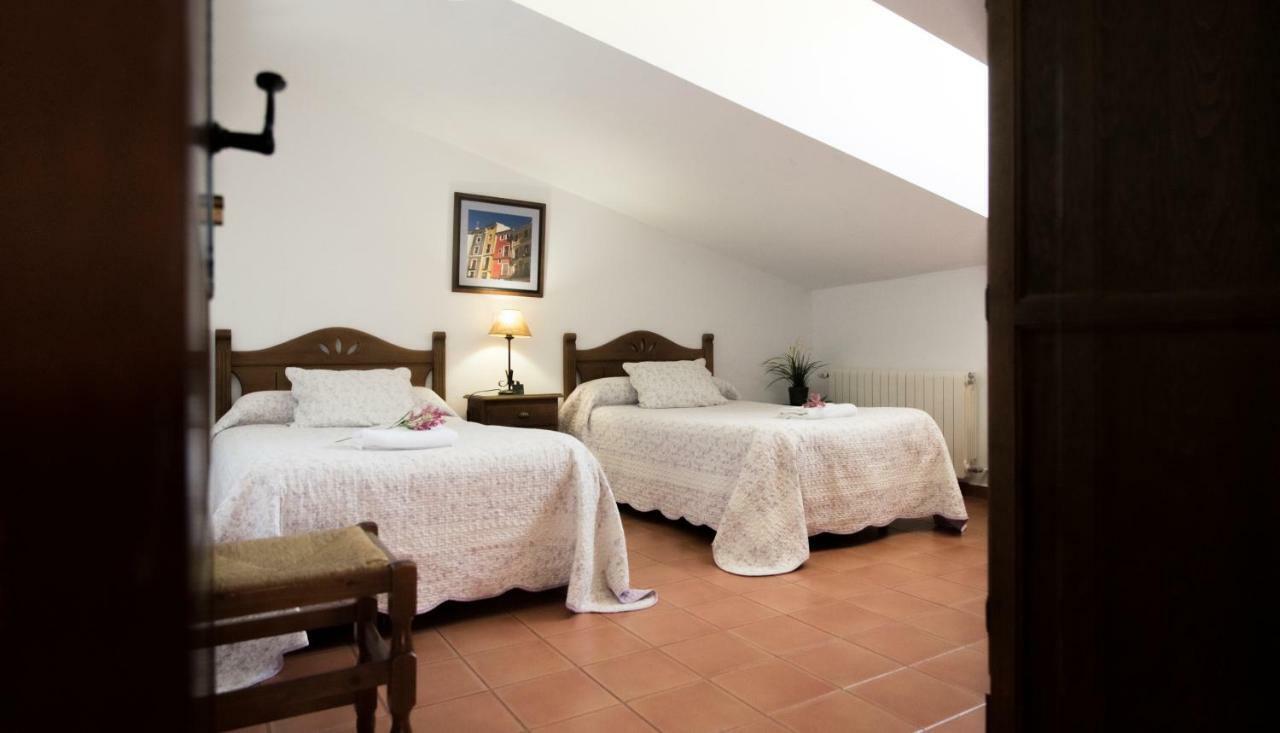 Apartamento 2 4/6 Pax Casa Rural El Sauce. A 2,5 Km De Cuenca Capital Nohales المظهر الخارجي الصورة